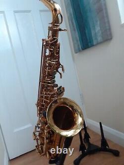 Alto Saxophone Howarth Chiltern model A900B Gold finish, Excellent Condition