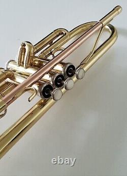 Odyssey Debut Bb Trumpet in Lacquered Brass with Hard Case Full Student Outfit