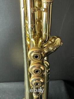 VINTAGE 1966 Olds Mendez Trumpet with Original Case, Original Olds 3 Mouthpiece
