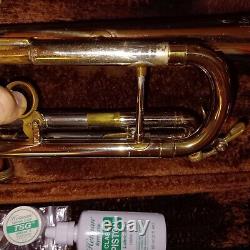 Vintage Holton Trumpet Includes a Vincent Bach 5C Mouthpiece Make Me An Offer